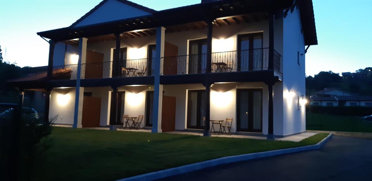 La Mediana Del Sella Aparthotel Ribadesella Exteriör bild